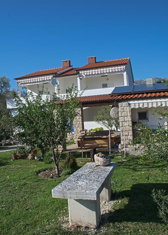Apartments Punta 셀리네 객실 사진